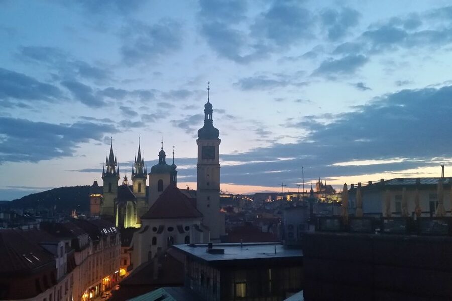 Prague: Historic City Center Bus Tour with Top Sights - Lesser Town and the Dancing House