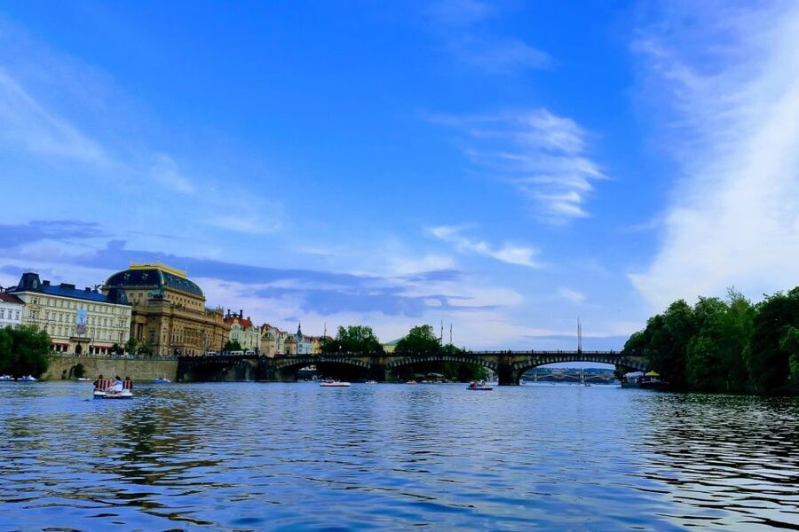 Prague: Historic City Center Bus Tour with Top Sights - Is $20 a good value?