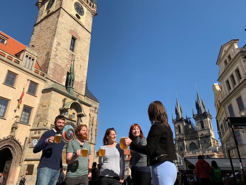 Prague: Historic Pubs Tour with Drinks - New Town and the first historic bar