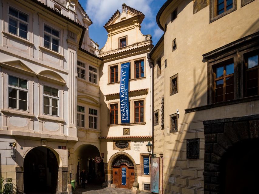 Prague: House at the Golden Ring Entry Ticket - Virtual Prague, from coronation to burial