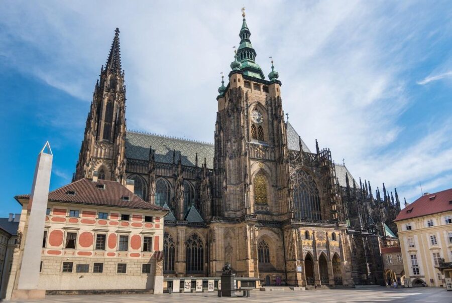 Prague Hradcany Castle, St Vitus Cathedral Tour with Tickets - The Old Royal Palace brings the monarchy closer