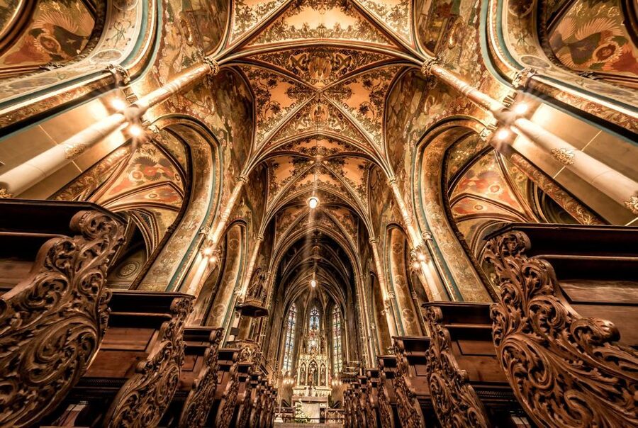 Prague Hradcany Castle, St Vitus Cathedral Tour with Tickets - Private guiding is the real reason to pay more