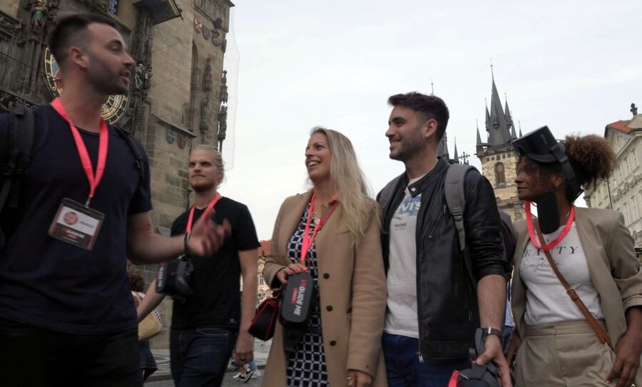 Prague: Immersive History Walking Tour and VR - What the guides add to the technology