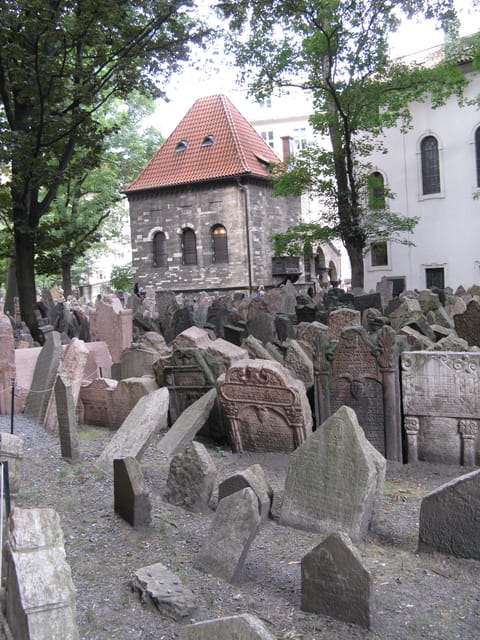 Prague: Jewish Quarter and Museum Guided Tour - Why Prague’s Jewish Quarter deserves focused time