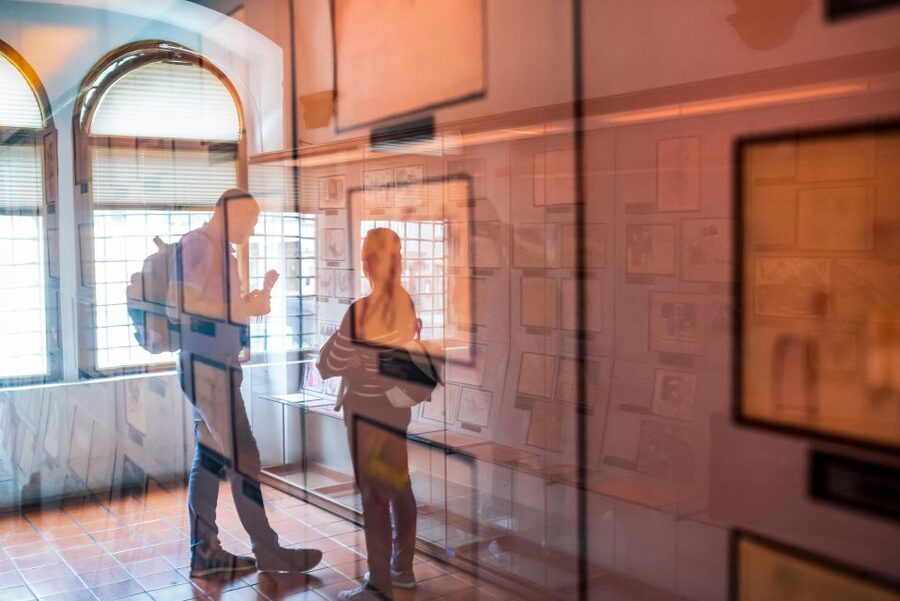 Prague: Jewish Quarter Ticket with optional Audio Guide - Maisel Synagogue adds historical context