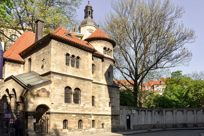 Prague Jewish Town Admission Ticket & Optional Audio Guide - Robert Guttmann Gallery adds temporary exhibitions