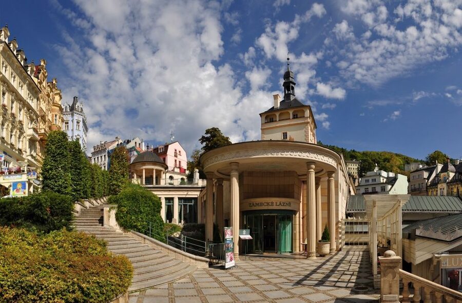 Prague: Karlovy Vary Tour with Lunch and Moser Museum Visit - Should you book the Karlovy Vary tour?