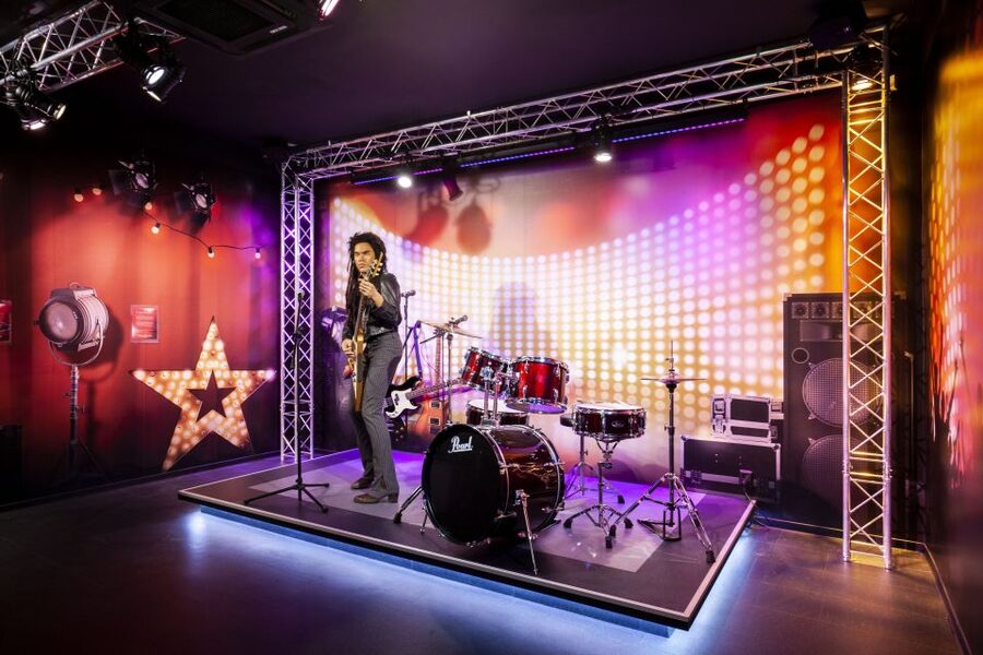 Prague: Madame Tussauds Entry Ticket - Science, history, and hands-on activities
