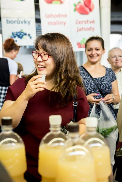 Prague: Market Tour and Traditional Czech Cooking Class - Fruit dumplings, apple strudel, and the final meal