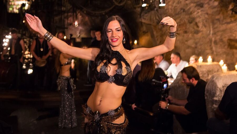 Prague: Medieval Dinner with Transfers - Booking, cancellation, and useful preparation