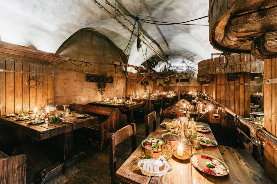 Prague: Medieval Dinner with Unlimited Drinks - The show is the real reason to go