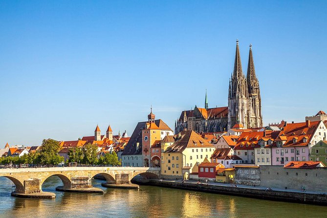Prague-Munich One-Way Sightseeing Day Tour - Timing, luggage, and small practical details