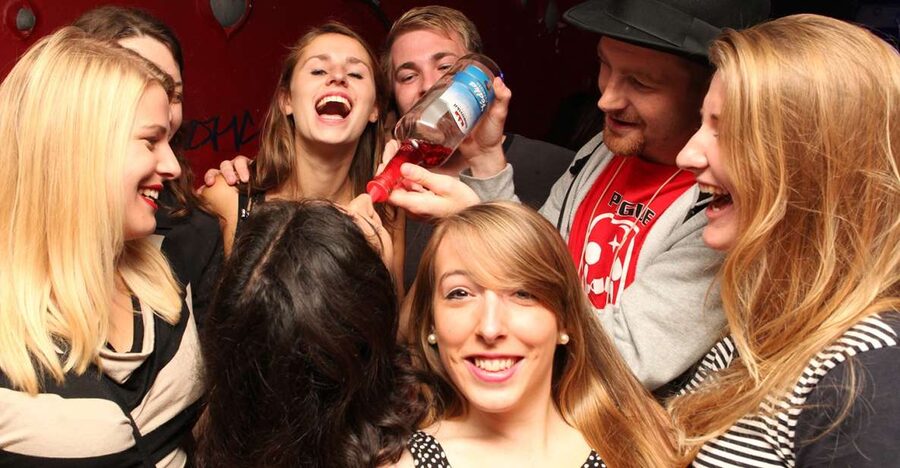 Prague: New Year's Eve Pub Crawl & Karlovy Lazne Club Entry - Choosing between 18:55, 19:55, and 20:55