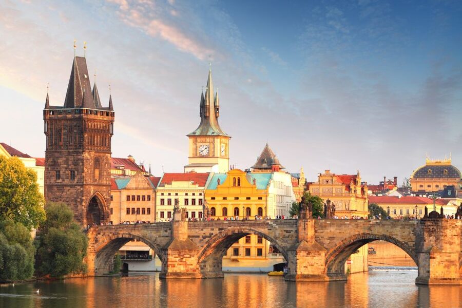 Prague: Old Town and Charles Bridge Tour - Starting at Municipal House on the King’s Way