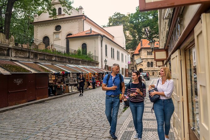 Prague Old Town and Jewish Quarter 90 minutes Guided Tour - Why this short walk works in Prague