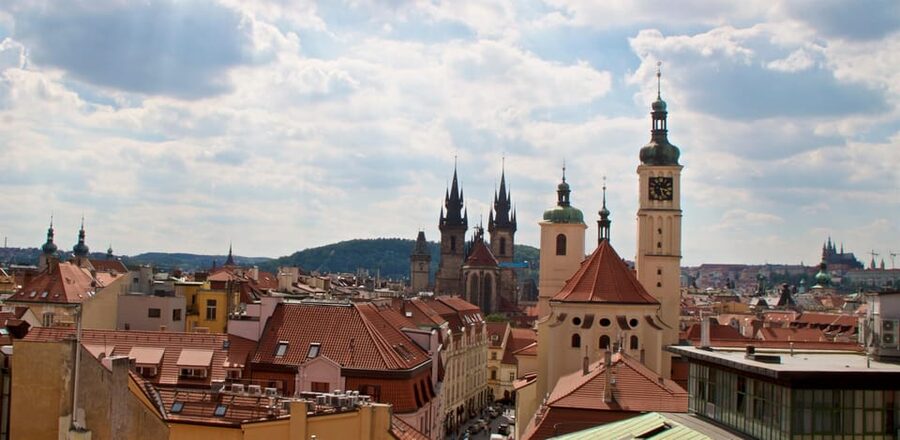 Prague: Old Town and Jewish Quarter Guided Walking Tour - Languages, pace, and practical limits