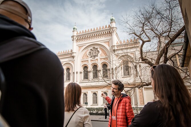 Prague Old Town and Jewish Quarter Walking Tour - Why this short Prague walk works so well