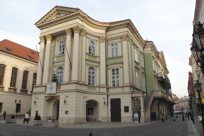 Prague Old Town Highlights Walking Tour - What the guide adds to a short route