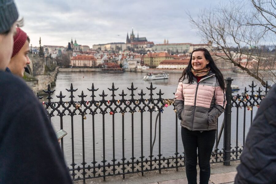 Prague: Old Town Private Walking Tour with Hotel Pickup - What the guide adds to the route