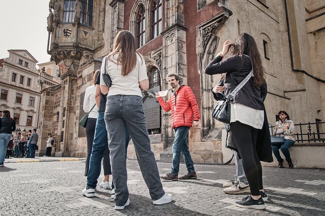 Prague Old Town, River Cruise and Prague Castle Sightseeing Tour Including Lunch - A packed route through Prague’s historic center