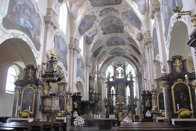 Prague Old Town Tour with a Classical Concert - A useful first evening in Prague