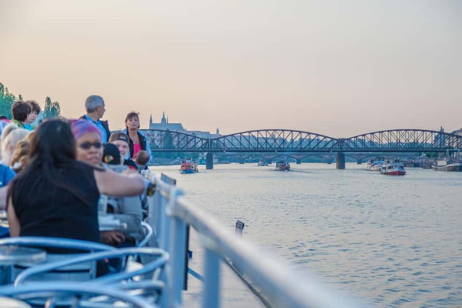 Prague: Panoramic Vltava River Cruise - How the audio guide works in practice