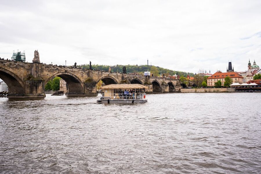 Prague: Party Tiki Boat Sightseeing Cruise with Drinks - Who should book this Tiki Boat