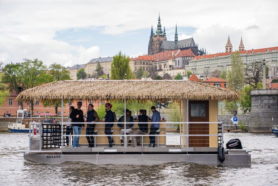 Prague: Party Tiki Boat Sightseeing Cruise with Drinks - Practical tips for a smoother ride