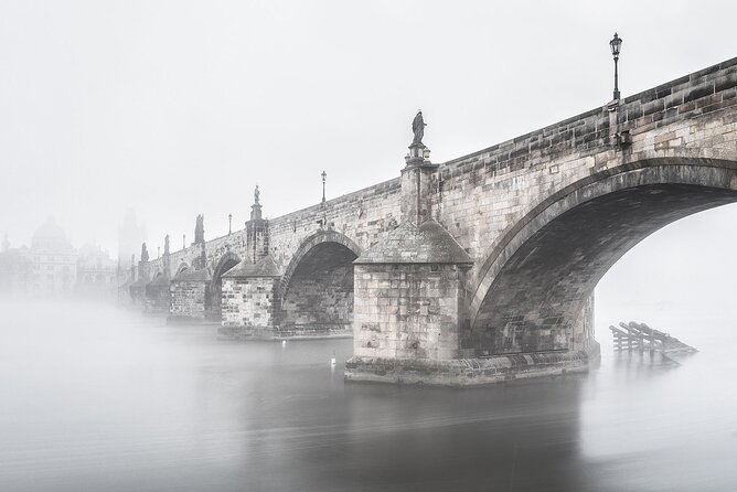Prague Photo Tours - Letna Park: the evening payoff