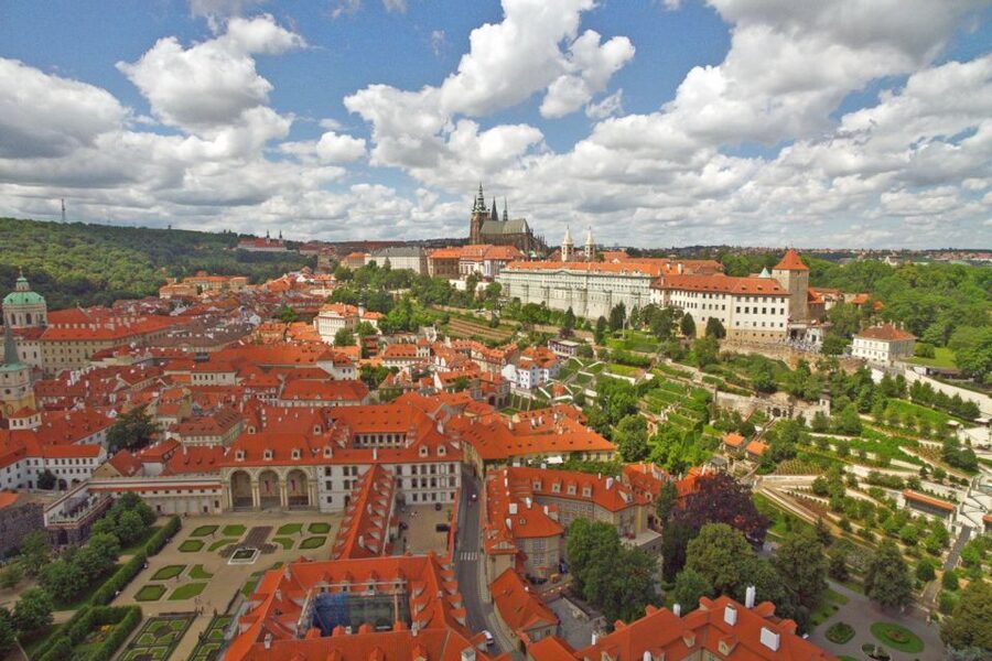 Prague: Prague Castle and Lobkowicz Palace Entry Tickets - The palace terrace and a useful pause