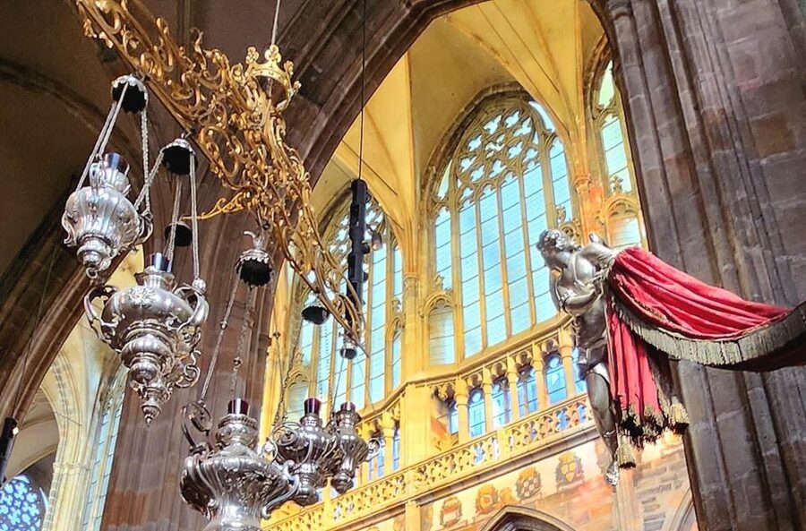 Prague: Prague Castle Private Walking Tour - What the Private Format Changes