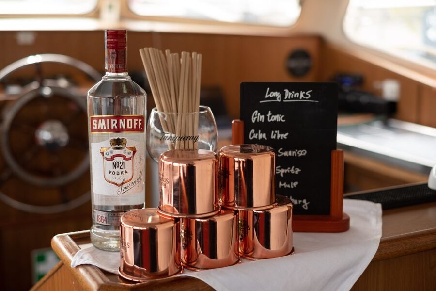 Prague: Private Beer Boat Cruise with Unlimited Beer - Setting out on the 55-minute Vltava route