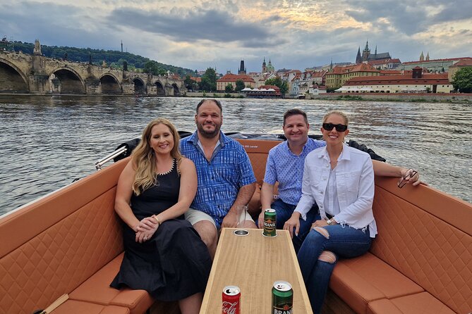 Prague Private Boat Tour - 2 Hours - From your Prague hotel to the river