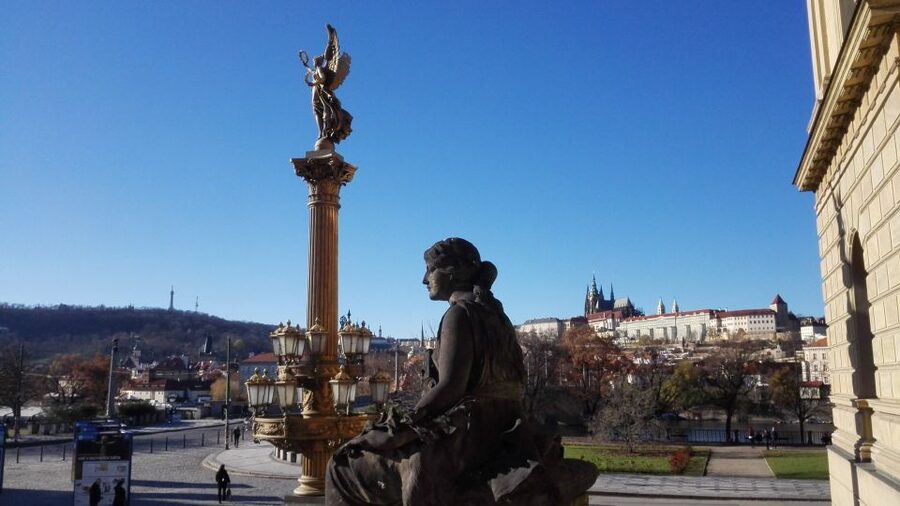 Prague: Private City Tour by Minivan - Timing, pickup, and the best way to use three hours