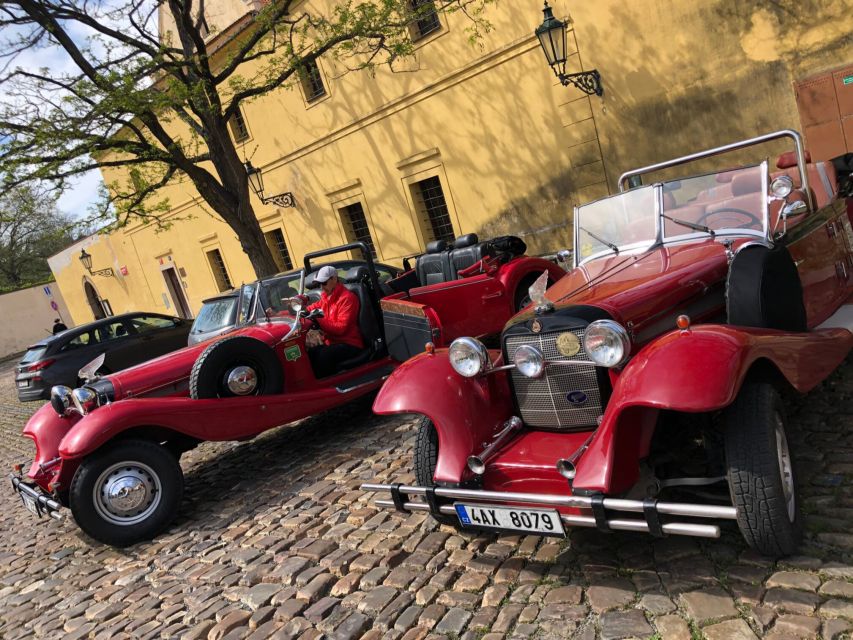 Prague: Private Tour by Vintage Car - Key points at a glance