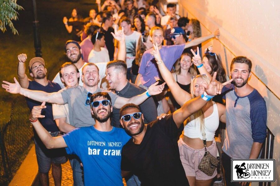 Prague: Pub Crawl with Open Bar and VIP Entry - Practical Tips for a Smoother Night