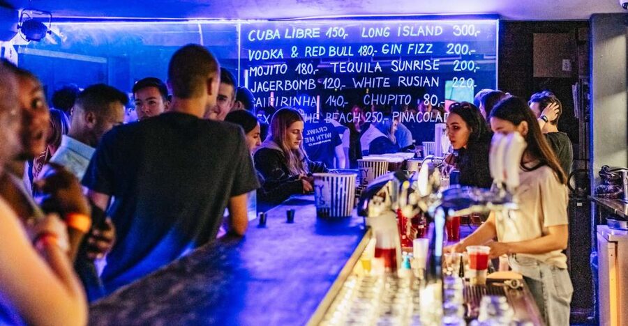 Prague: Pub Crawl with Unlimited Drinks & 5-floor Club Entry - How good is the value at $40?