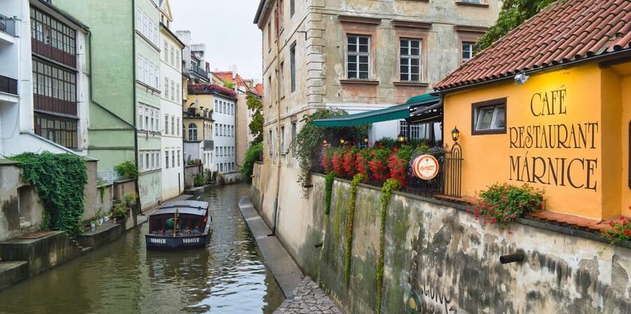 Prague: River Cruise, Charles Bridge Museum, & Walking Tour - Simple ways to make the most of it