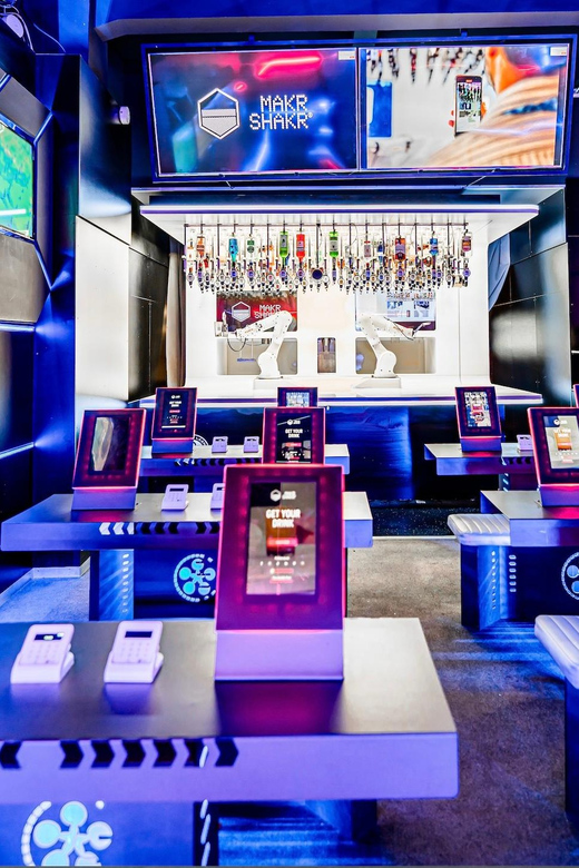 Prague: Robotic Bar Entry with a Drink Included - How the included drink works