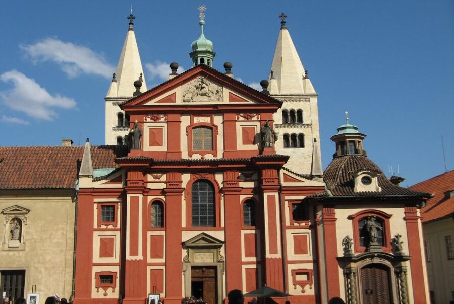 Prague Royal Castle, St Vitus, Golden Lane Tour with Tickets - The private guide factor