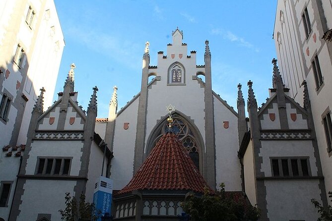 Prague's Jewish Quarter: A Self-Guided Audio Tour - Pinkas Synagogue and the weight of the route