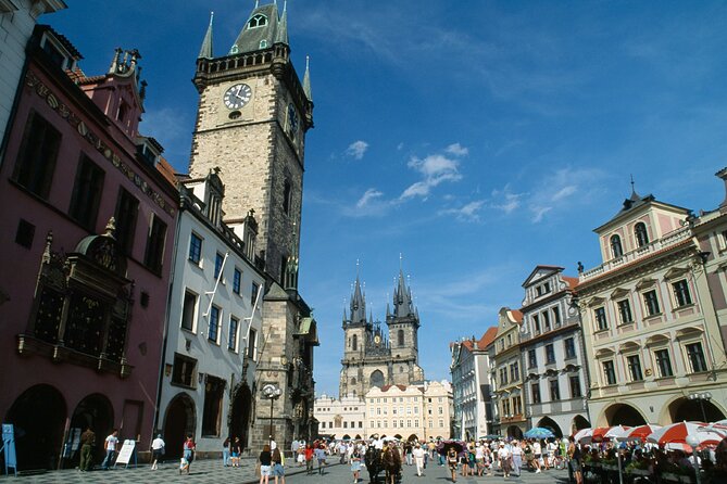 Prague´s Old Town, Jewish Quarter and Charles Bridge Private Tour - A closer look at Prague’s Jewish Quarter