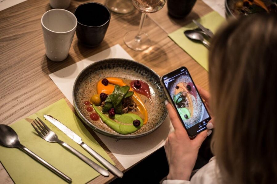 Prague: Savor 10 Course Dinner in Chef’s Kitchen - What is included, and what costs extra