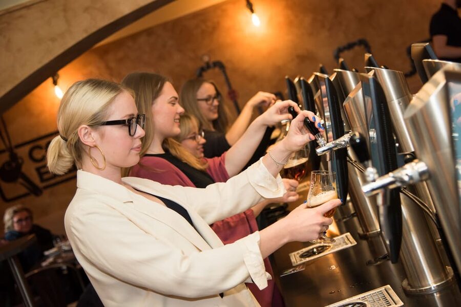 Prague: Self-Pour Czech Beer-Tasting Experience - Tips for getting the most from the card