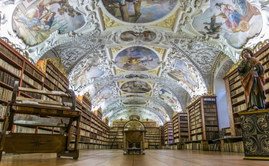 Prague: Skip-the-line Strahov Monastery and Library Tour - Key points at a glance