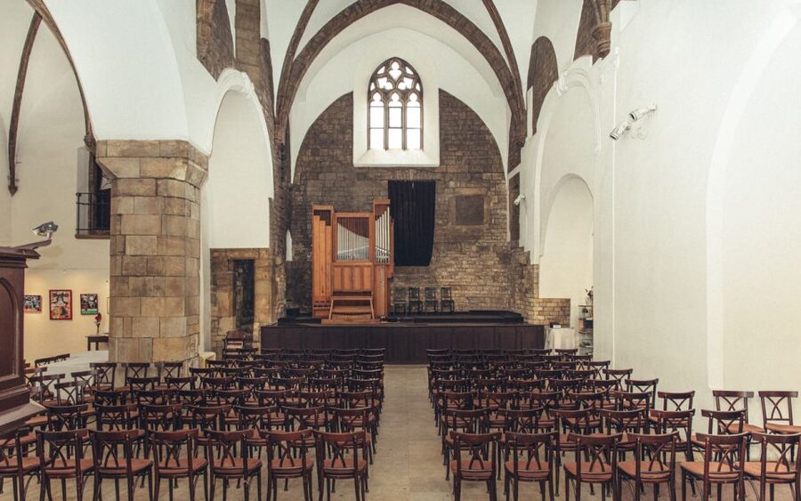 Prague, St. Martin: The Best of World & Czech Music - Why the central Prague location helps