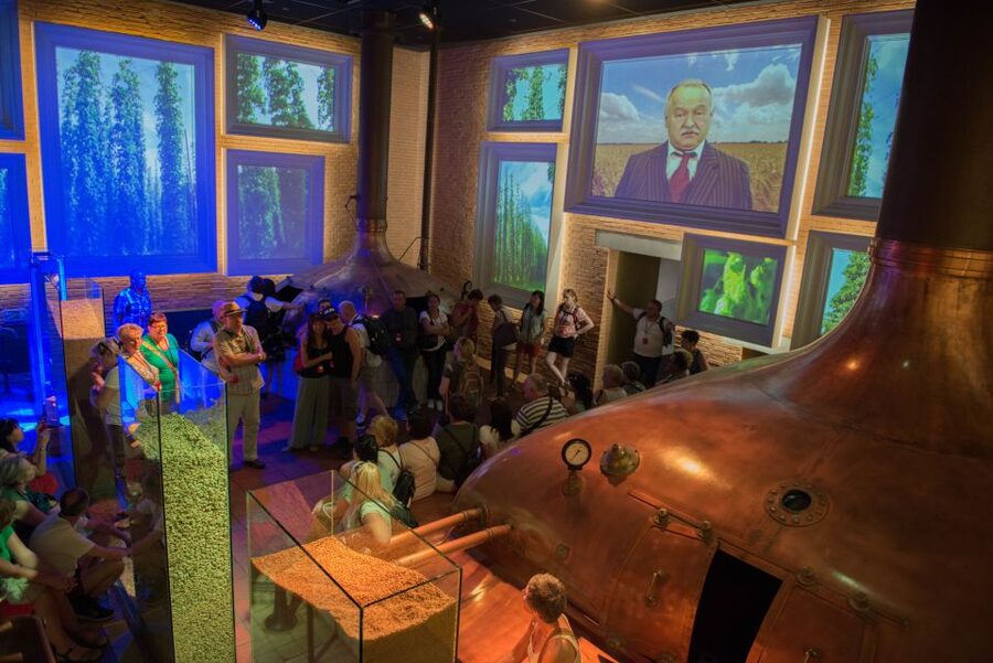 Prague: Staropramem Brewery Self-Guided Tour with Tasting - What the 30-minute tour does well