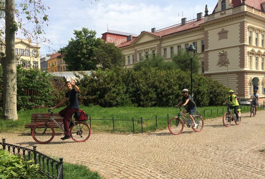 Prague: Stunning Viewpoints, Castle, City & Park E-Bike Tour - Crossing the Vltava near Hlávkův most