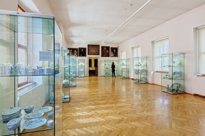 Prague Super Saver: Lobkowicz Palace Concert plus Lobkowicz Palace Museum Entrance Ticket - Views, gardens, and the palace café