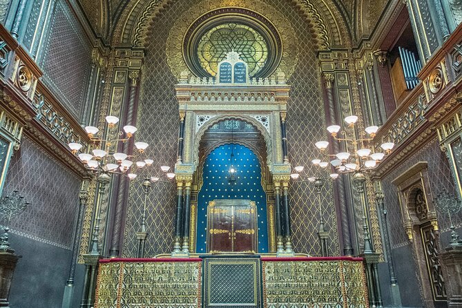 Prague: Synagogues and Jewish Quarter Private Walking Tour - Entering the four synagogue museums